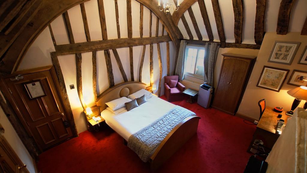 The Greyhound Inn Chalfont St Peter Εξωτερικό φωτογραφία